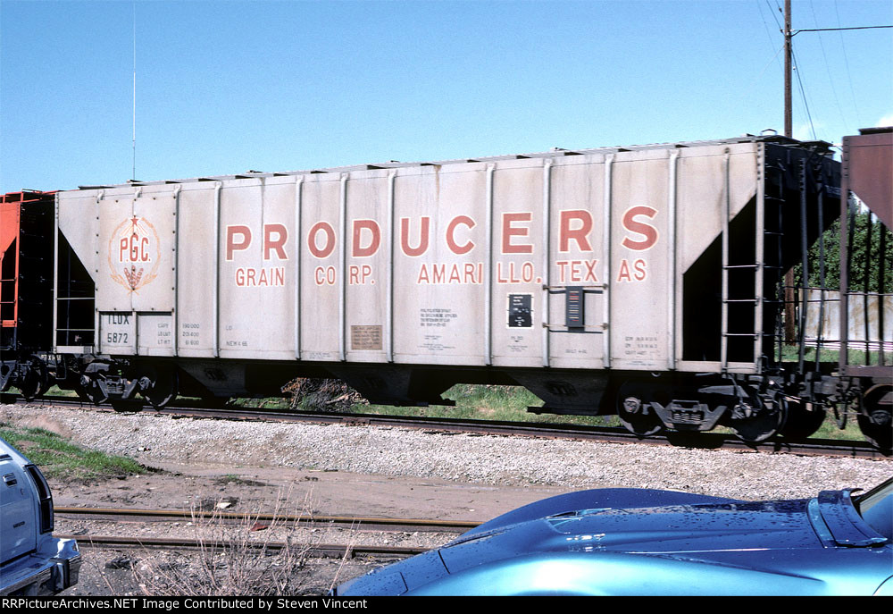 Producers Grain Corp covered hopper TLDX #5872